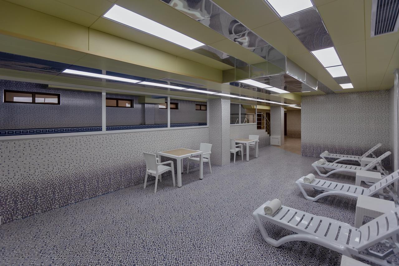 Metro City Hotel バクー エクステリア 写真