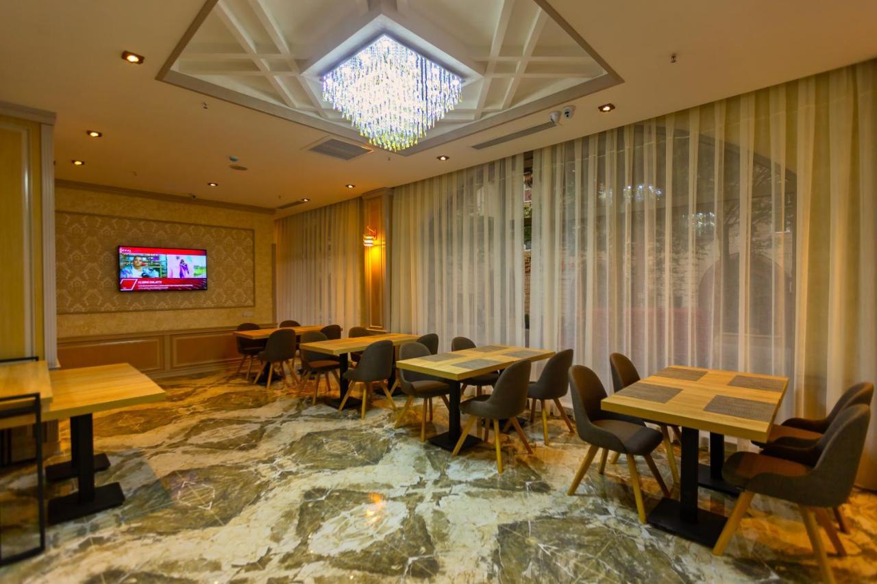 Metro City Hotel バクー エクステリア 写真
