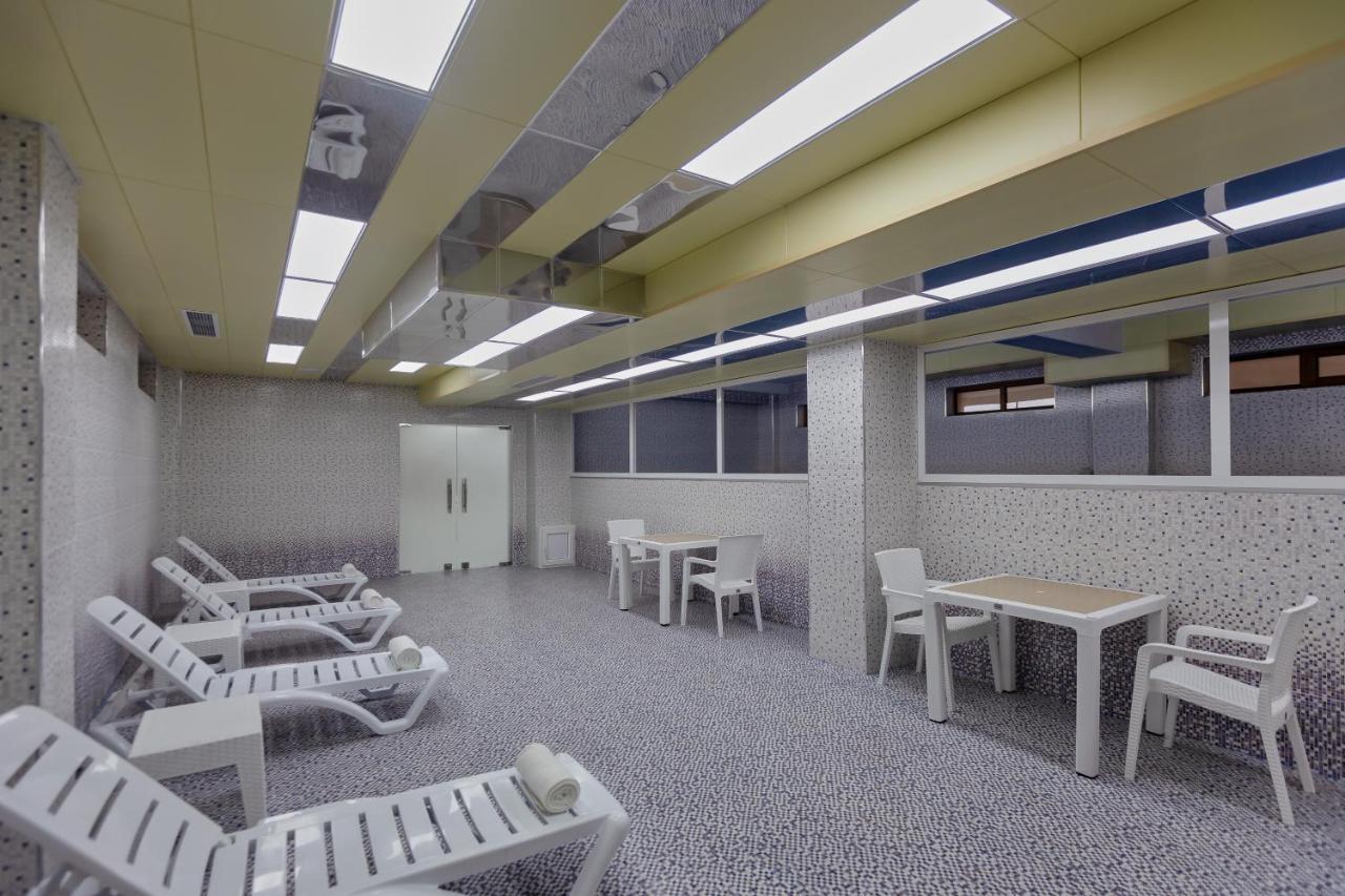 Metro City Hotel バクー エクステリア 写真