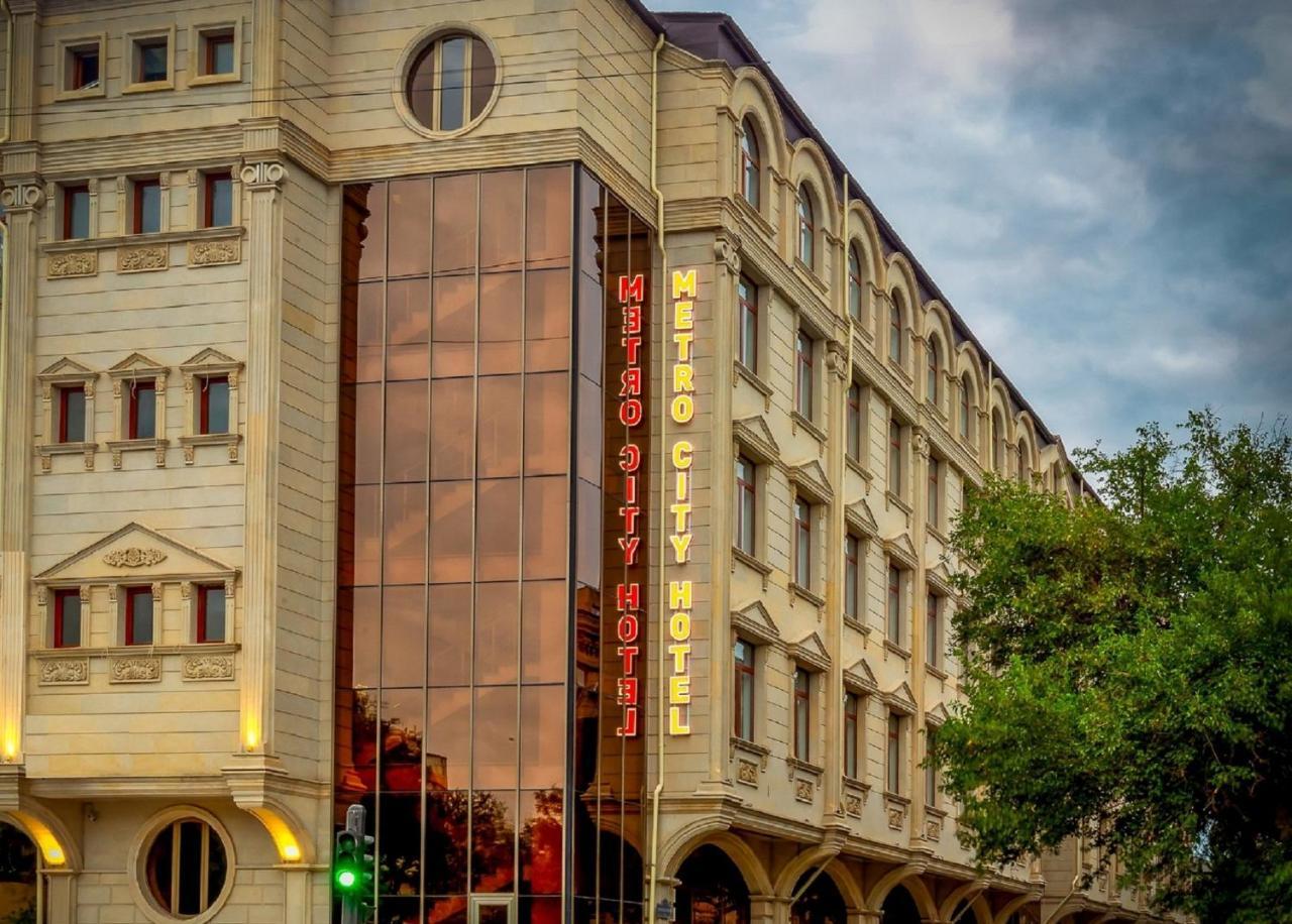 Metro City Hotel バクー エクステリア 写真
