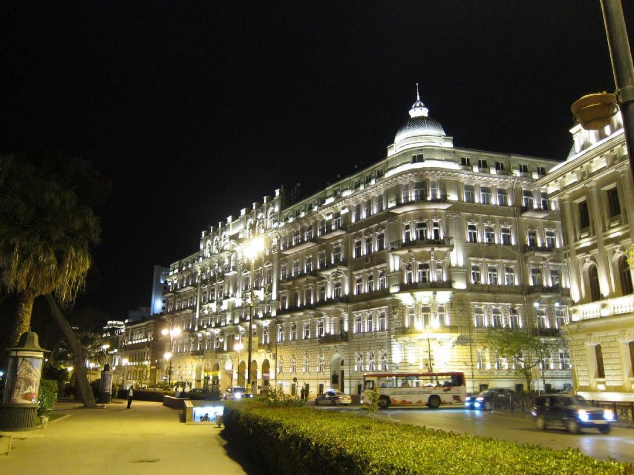 Metro City Hotel バクー エクステリア 写真